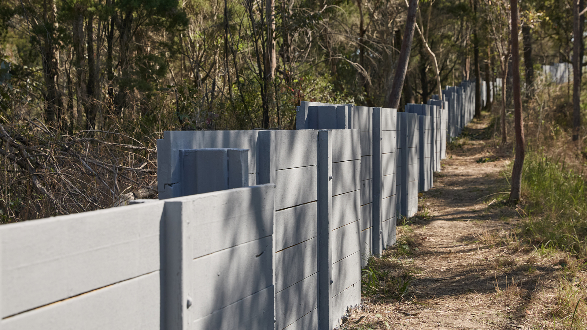 Image of Newcastle Inner City Bypass timber noise wall painted with FIRECOAT